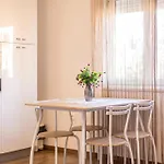 Holiday Home Split بيت للعطل سبليت