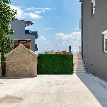 Holiday Home Split Спліт