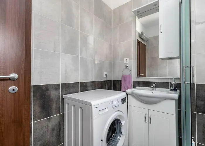 Holiday Home Split Split