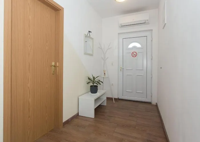 Holiday Home Split 別荘