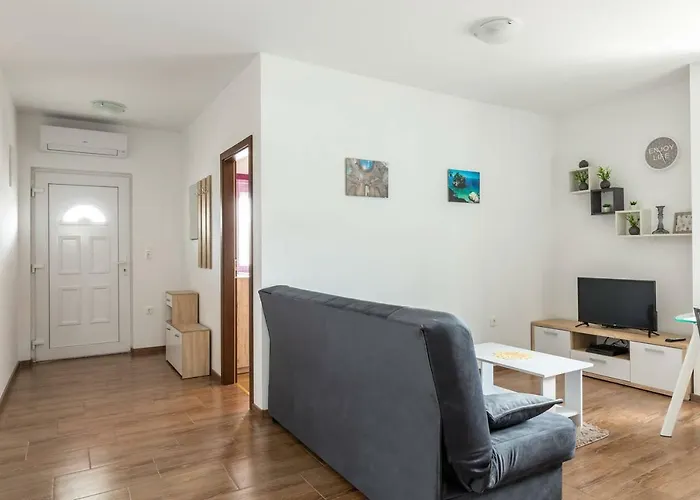 別荘 Holiday Home Split スプリト